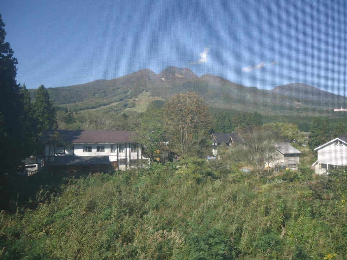Cafe Cerisier栖里時絵 Ryokan Myoko