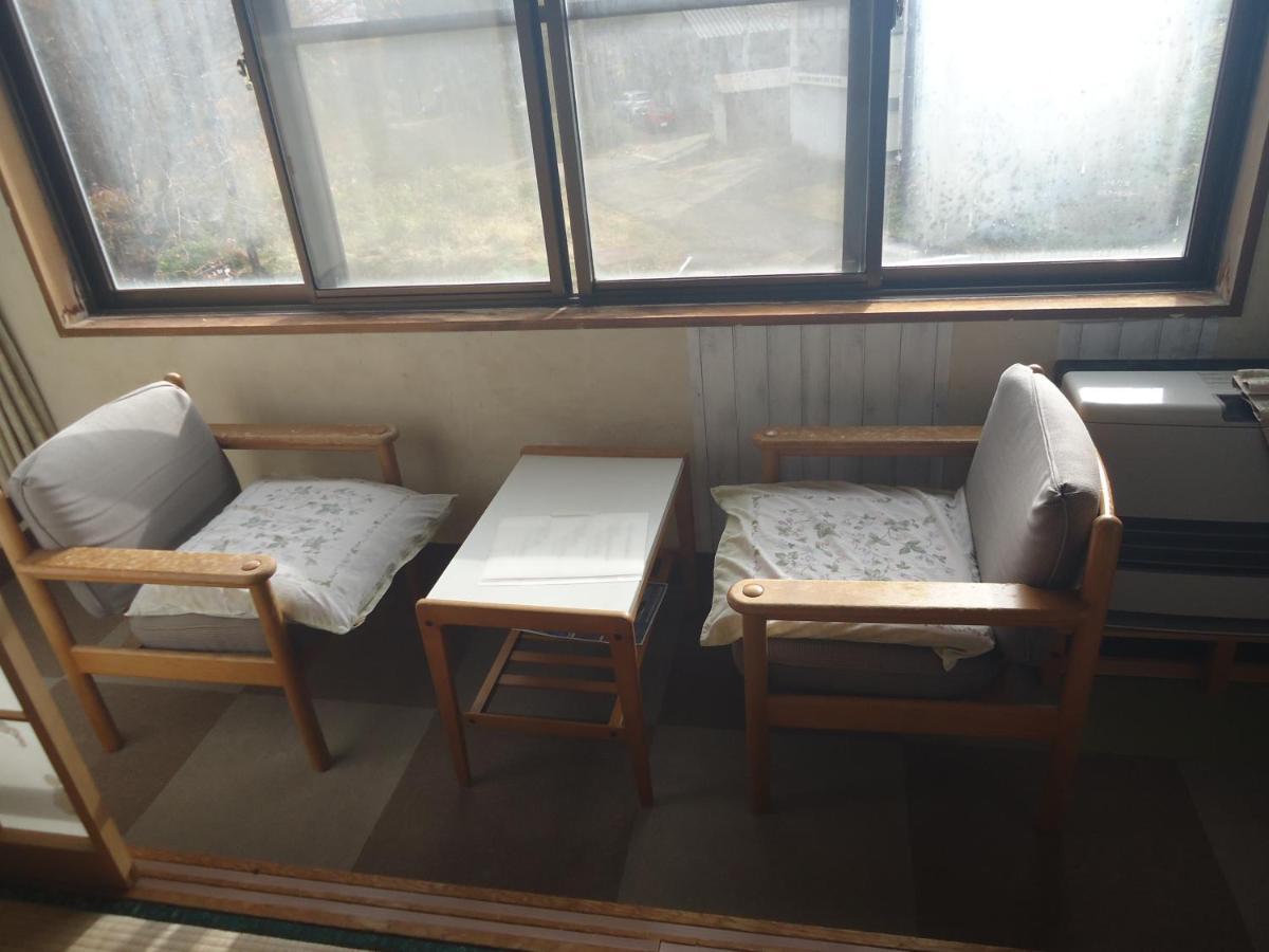 Cafe Cerisier栖里時絵 2*